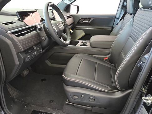 New 2025 GMC Sierra EV Denali image 6