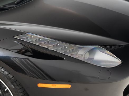 Used 2010 Ferrari 458 Italia Coupe RWD image 33