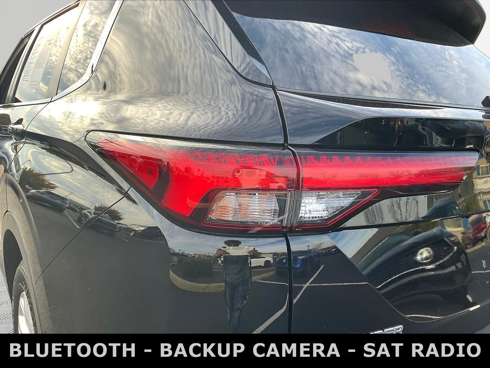 Used 2023 Mitsubishi Outlander ES AWD/4WD image 23