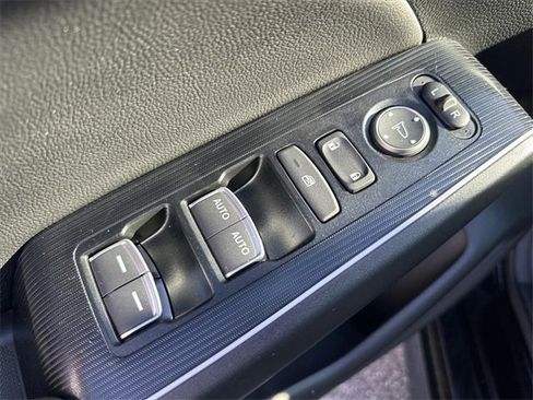 Used 2025 Honda Civic Sport image 15