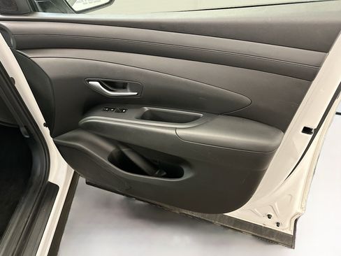 Used 2025 Hyundai Tucson SEL AWD/4WD image 34