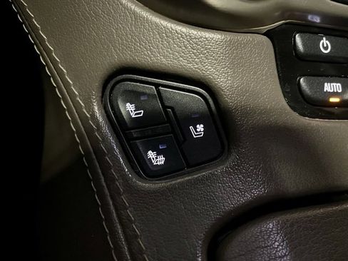 Used 2018 GMC Yukon XL Denali w/ Denali Ultimate Package image 17