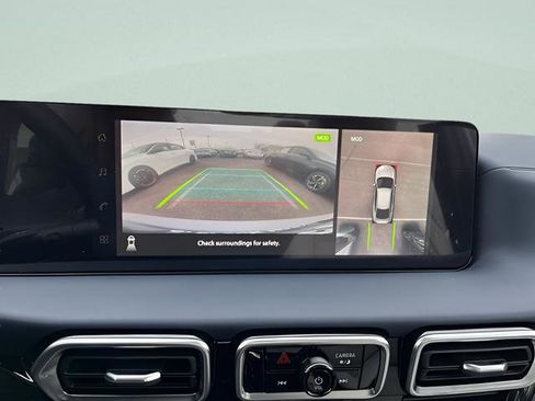 New 2026 Nissan Sentra SL w/ Floor Mat Package image 18