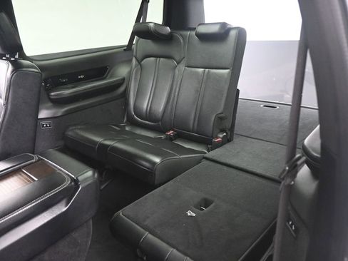 Used 2024 Jeep Grand Wagoneer L 4WD image 18
