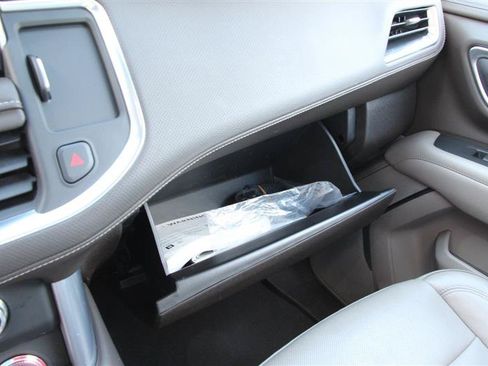 Used 2021 GMC Yukon SLT w/ SLT Luxury Plus Package AWD/4WD image 40