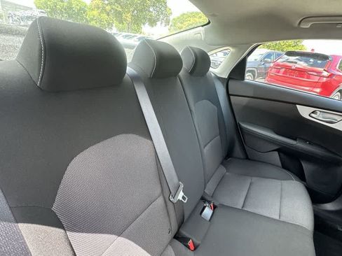 Used 2024 Kia Forte LXS w/ LXS Technology Package FWD image 13