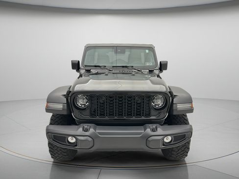 Used 2025 Jeep Wrangler Unlimited Sport AWD/4WD image 2