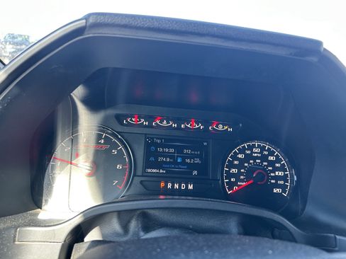 Used 2019 Ford F150 XLT w/ Equipment Group 302A Luxury AWD/4WD image 17