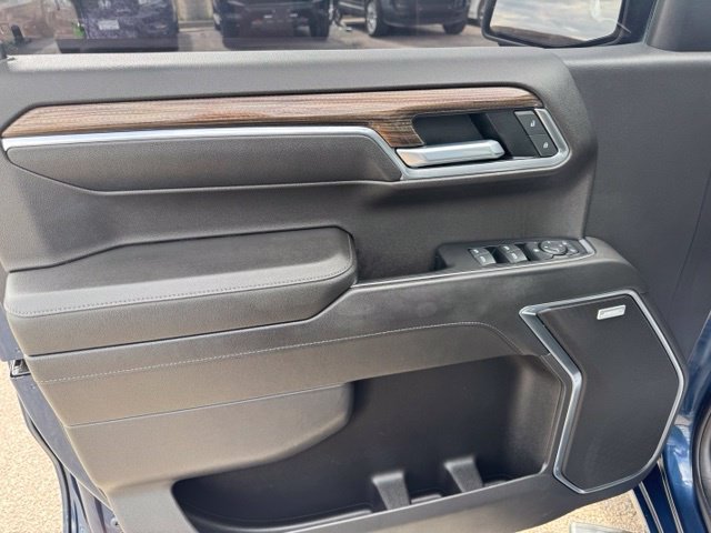 Used 2022 Chevrolet Silverado 1500 RST w/ RST All Star Premium Package AWD/4WD image 14