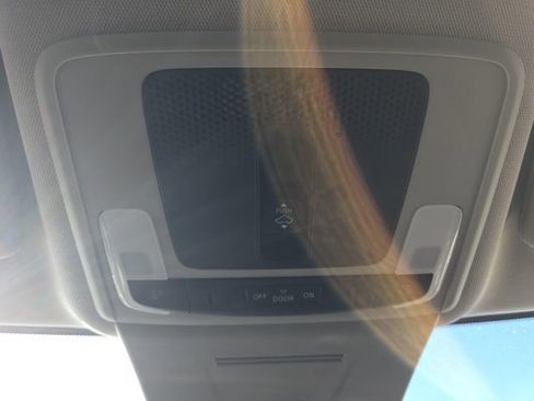 Used 2023 Honda Civic EX-L image 21