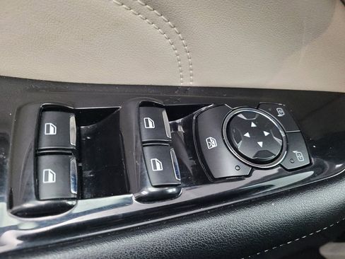 Used 2016 Ford Edge Titanium w/ Equipment Group 301A image 27