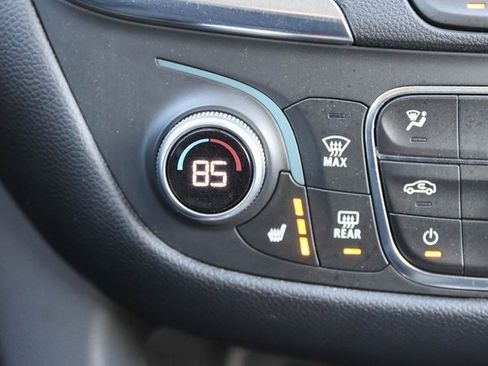 Used 2024 Chevrolet Equinox LT image 23