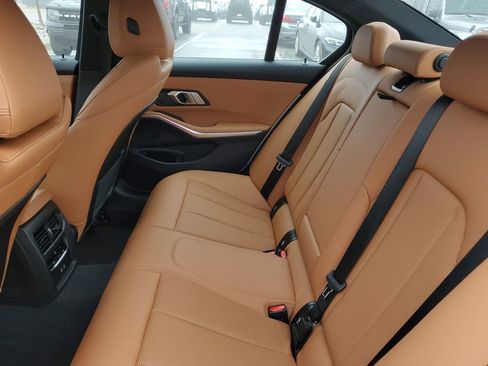 Used 2023 BMW 330i xDrive Sedan w/ Convenience Package image 24