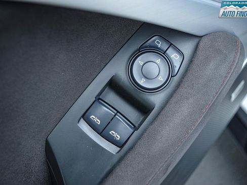 Used 2017 Chevrolet Camaro ZL1 RWD image 11