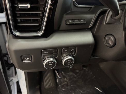 New 2026 GMC Sierra 1500 Denali w/ Denali Reserve Package image 19