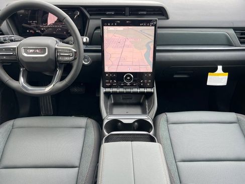 New 2026 GMC Terrain AT4 AWD/4WD image 10