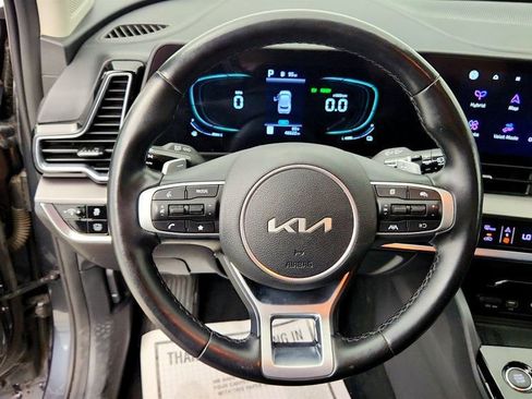 Used 2023 Kia Sportage EX AWD/4WD image 11