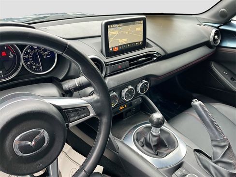 Used 2017 MAZDA MX-5 Miata Grand Touring image 21