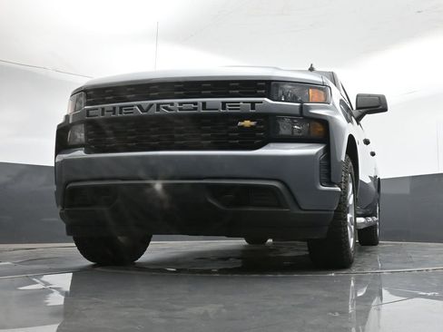 Used 2020 Chevrolet Silverado 1500 Custom w/ Custom Value Package image 33