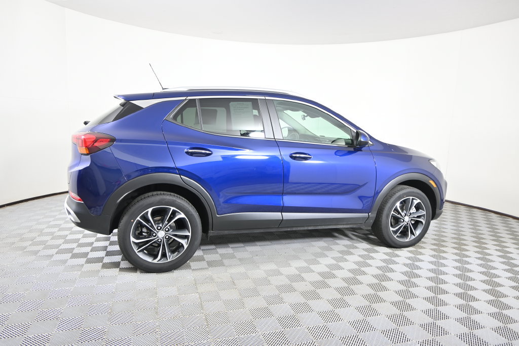 Used 2023 Buick Encore GX Select w/ Safety Package II AWD/4WD image 7