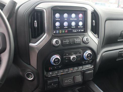 Used 2023 GMC Sierra 3500 Denali w/ Denali Ultimate Package image 23