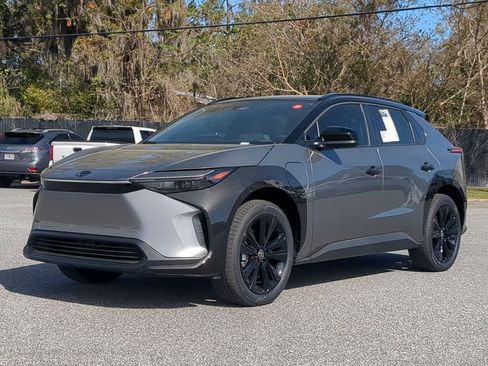 New 2025 Toyota bZ4X AWD image 10
