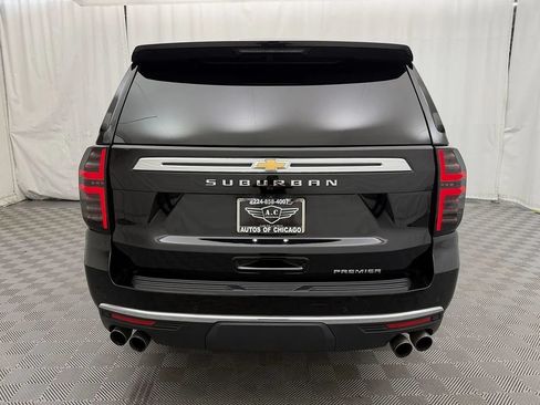 Used 2021 Chevrolet Suburban Premier AWD/4WD image 6