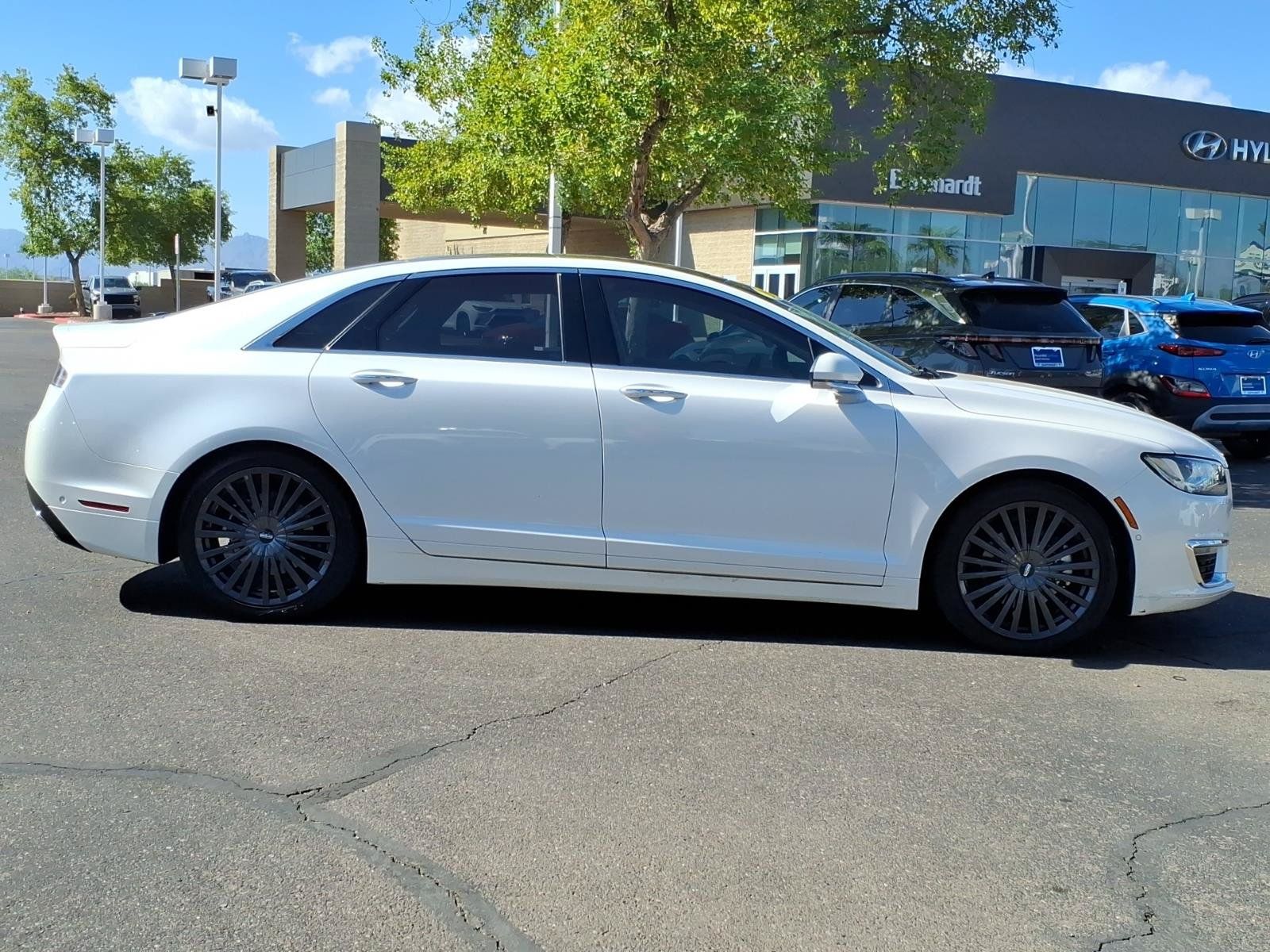 Used 2017 Lincoln MKZ Reserve w/ Technology Package FWD image 6