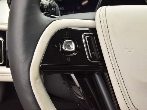 New 2026 Lincoln Aviator Reserve AWD/4WD image 25