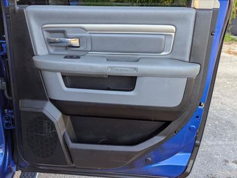 Used 2018 RAM 2500 SLT image 19