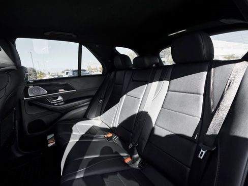 Used 2020 Mercedes-Benz GLE 350 4MATIC image 36