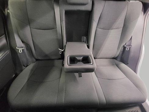 Used 2021 Toyota RAV4 LE AWD/4WD image 23