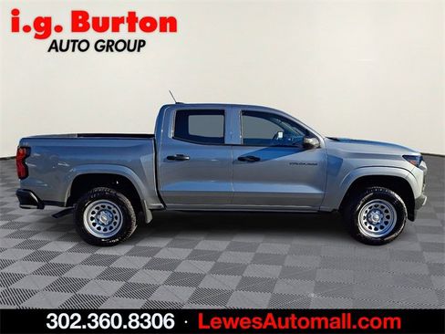 Used 2025 Chevrolet Colorado W/T w/ Advanced Trailering Package image 7