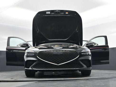 Used 2023 Genesis G70 2.0T w/ Sport Prestige Package image 22
