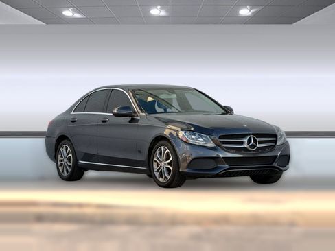 Used 2016 Mercedes-Benz C 300 4MATIC Sedan image 7