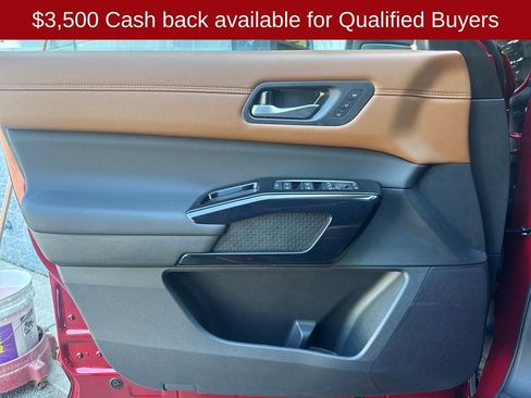 New 2026 Nissan Pathfinder Platinum w/ Cargo Package FWD image 12