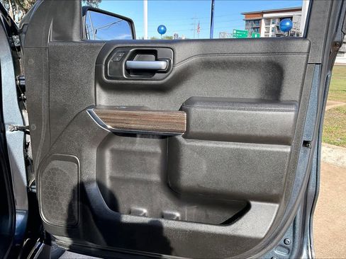 Used 2021 Chevrolet Silverado 1500 LT w/ Texas Edition Plus image 20