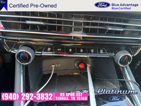 Used 2025 Chevrolet Traverse LT w/ Driver Confidence Package FWD image 15