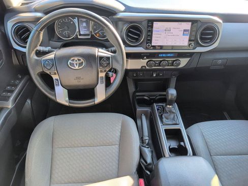 Used 2022 Toyota Tacoma SR5 w/ Technology Package RWD image 30