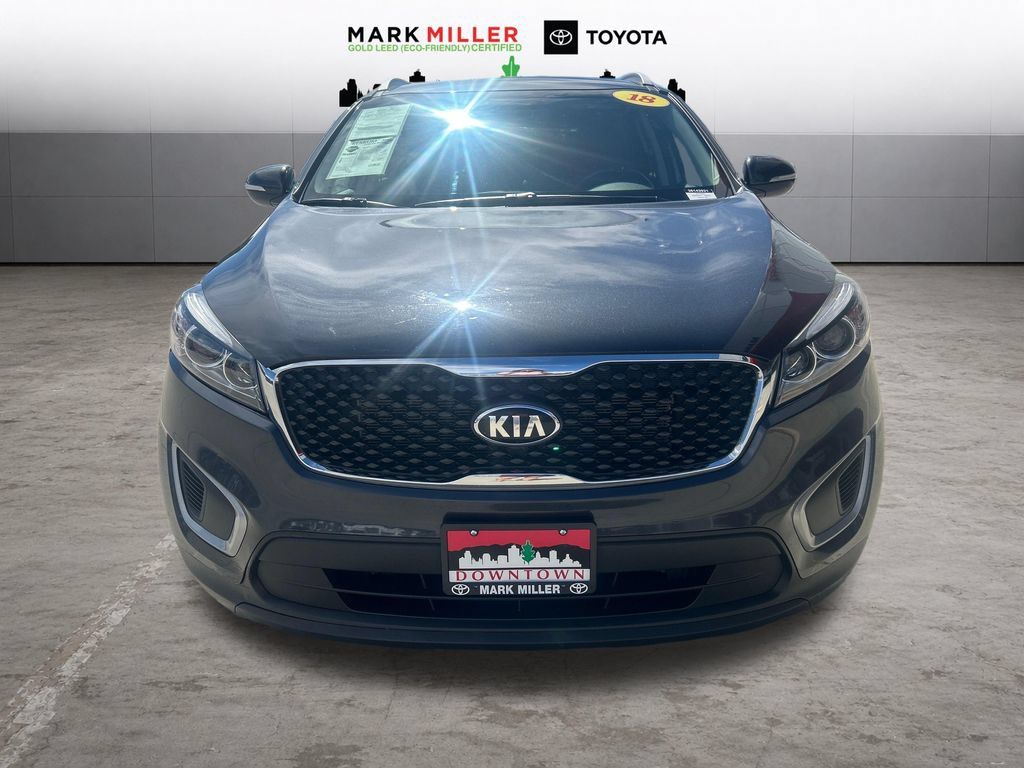 Used 2018 Kia Sorento LX w/ LX V6 Convenience Package AWD/4WD image 9