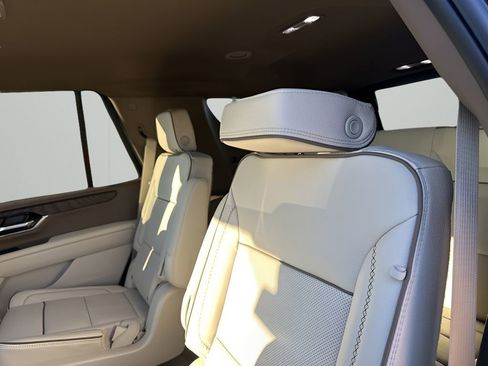 New 2026 GMC Yukon Denali image 19
