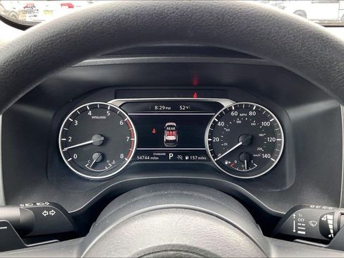 Used 2024 Nissan Rogue S FWD image 19