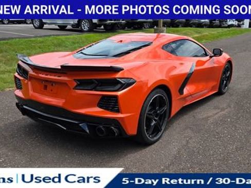 Used 2020 Chevrolet Corvette Stingray Preferred Cpe w/ 2LT Preferred Equipment Group RWD image 9
