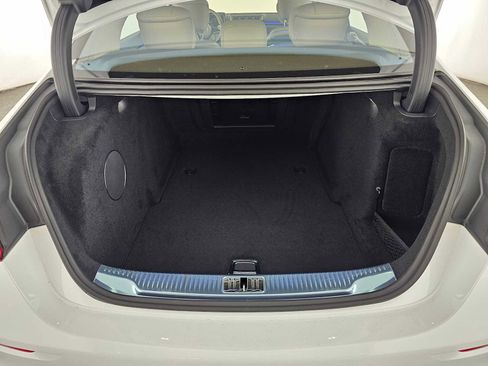 New 2026 Mercedes-Benz S 580 4MATIC Sedan image 14