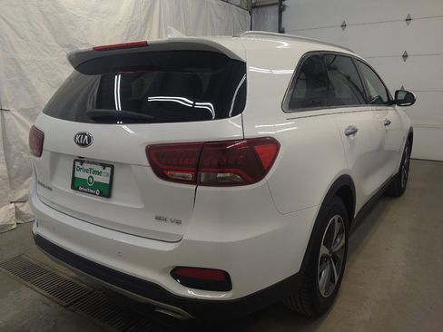 Used 2019 Kia Sorento EX image 9