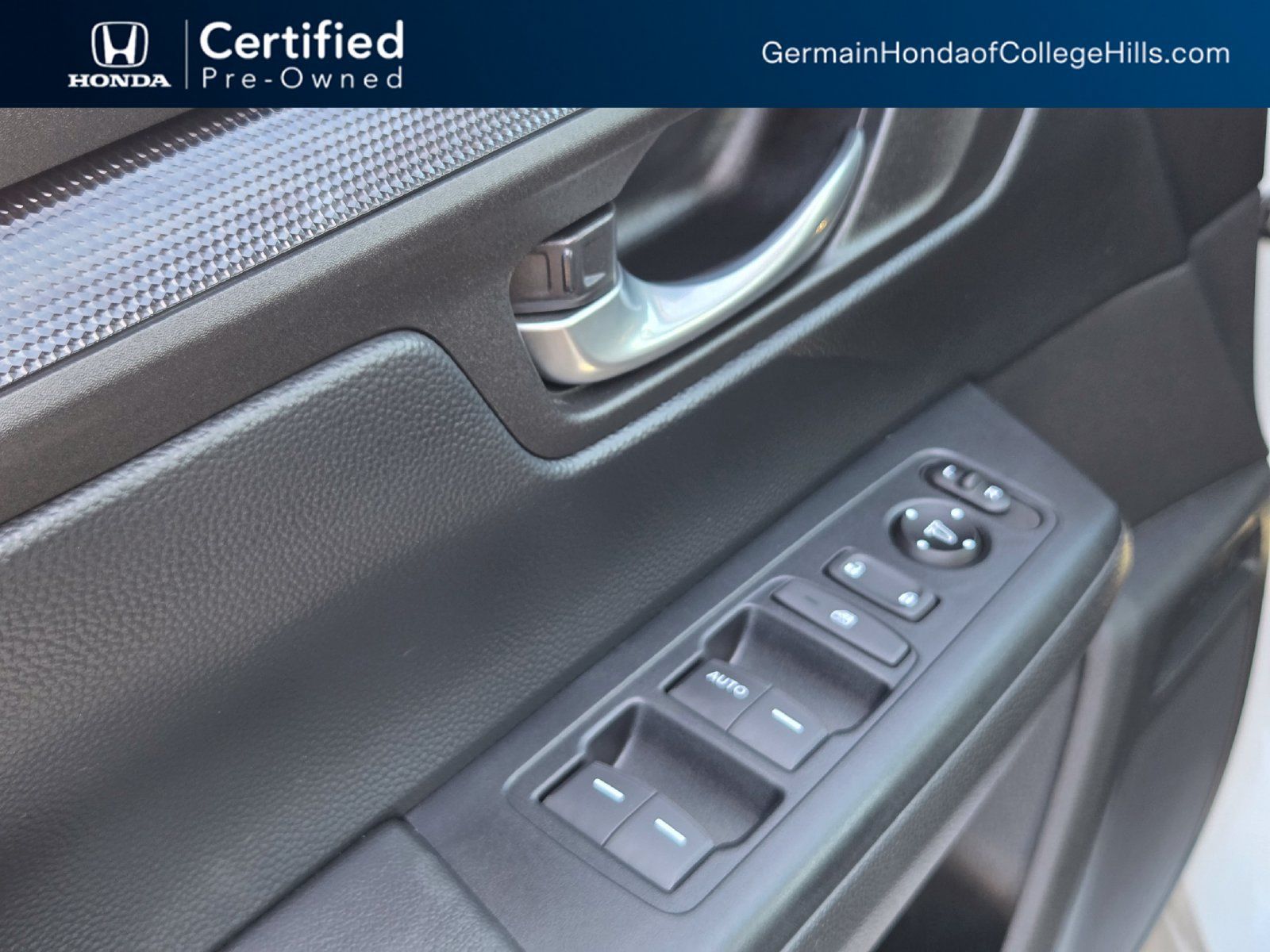 Used 2024 Honda CR-V LX image 26