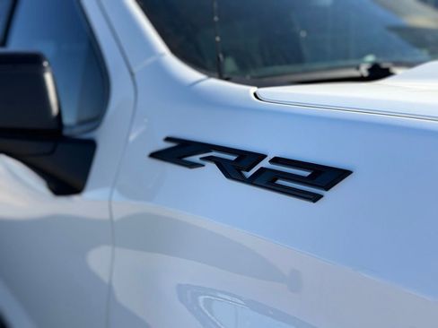 Used 2024 Chevrolet Silverado 1500 ZR2 w/ Technology Package image 3