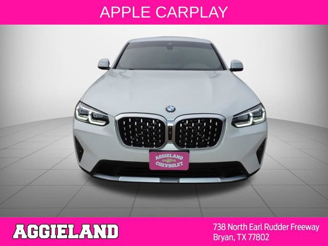 Used 2024 BMW X4 xDrive30i w/ Parking Assistance Package AWD/4WD image 9