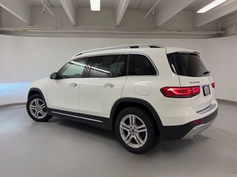Certified 2022 Mercedes-Benz GLB 250 4MATIC image 8