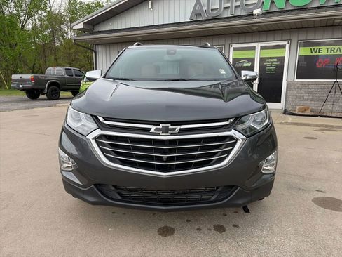 Used 2019 Chevrolet Equinox Premier FWD image 2